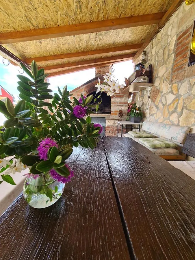 Apartmani Memic 100 M Do Plaze, Apartments Memic Only 100M From Beach Poreč Kroatien