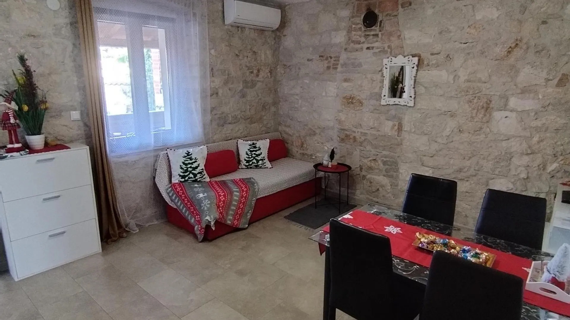 Apartmani Memic 100 M Do Plaze, Apartments Memic Only 100M From Beach Porec
