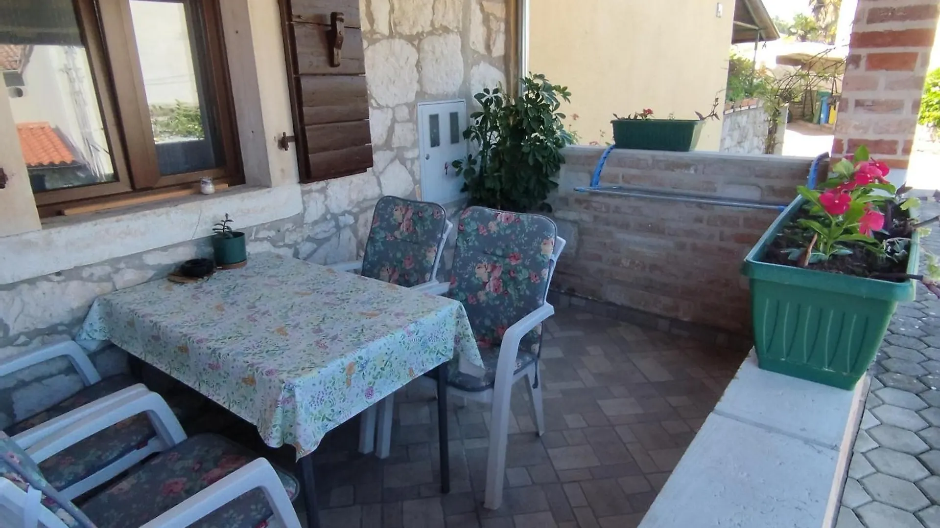 Apartmani Memic 100 M Do Plaze, Apartments Memic Only 100M From Beach Poreč