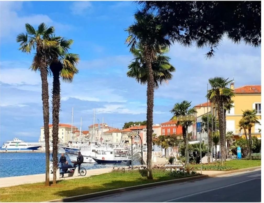 Apartmani Memic 100 M Do Plaze, Apartments Memic Only 100M From Beach Porec